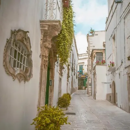 La Pietra Maga * Martina Franca